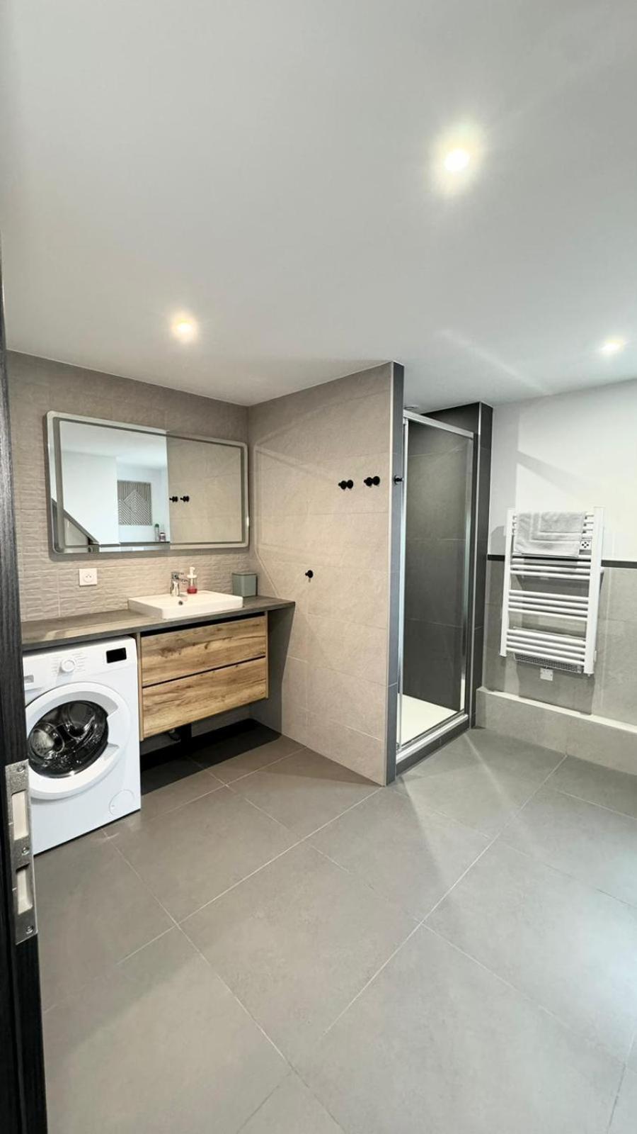 3 Pieces Proche Hyper Centre Appartement