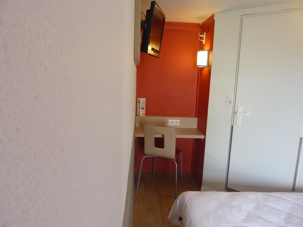Premiere Classe Ouest Hotel