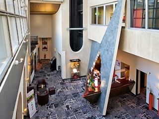 Ibis Centre Gare Hotel 3*