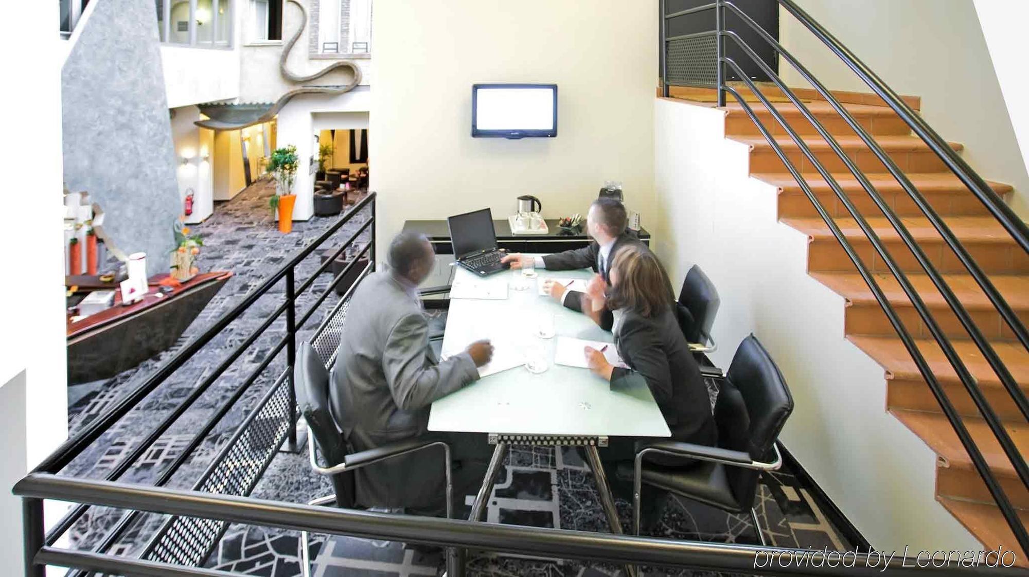 Mercure Centre Gare 4*
