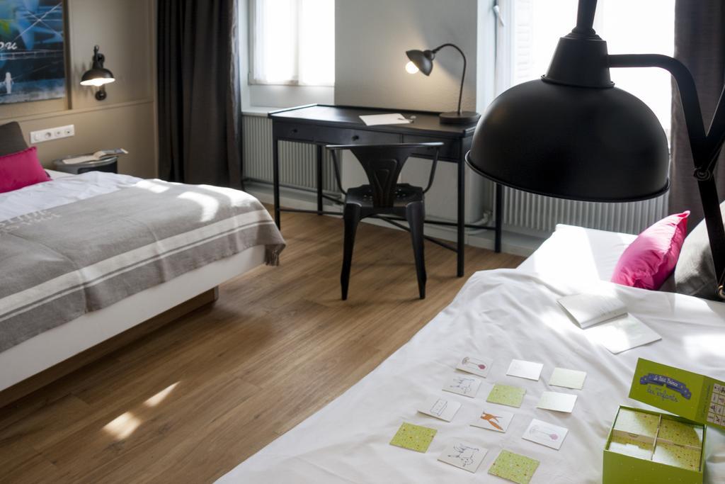 Roses Hotel 3*