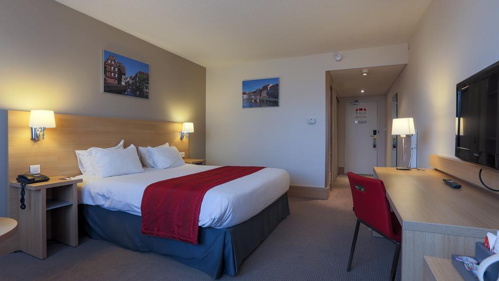 Hotel Mercure Place Des Congrès 4*
