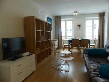 Apartment 70 M² Center