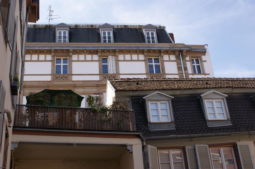 De L'hotel De