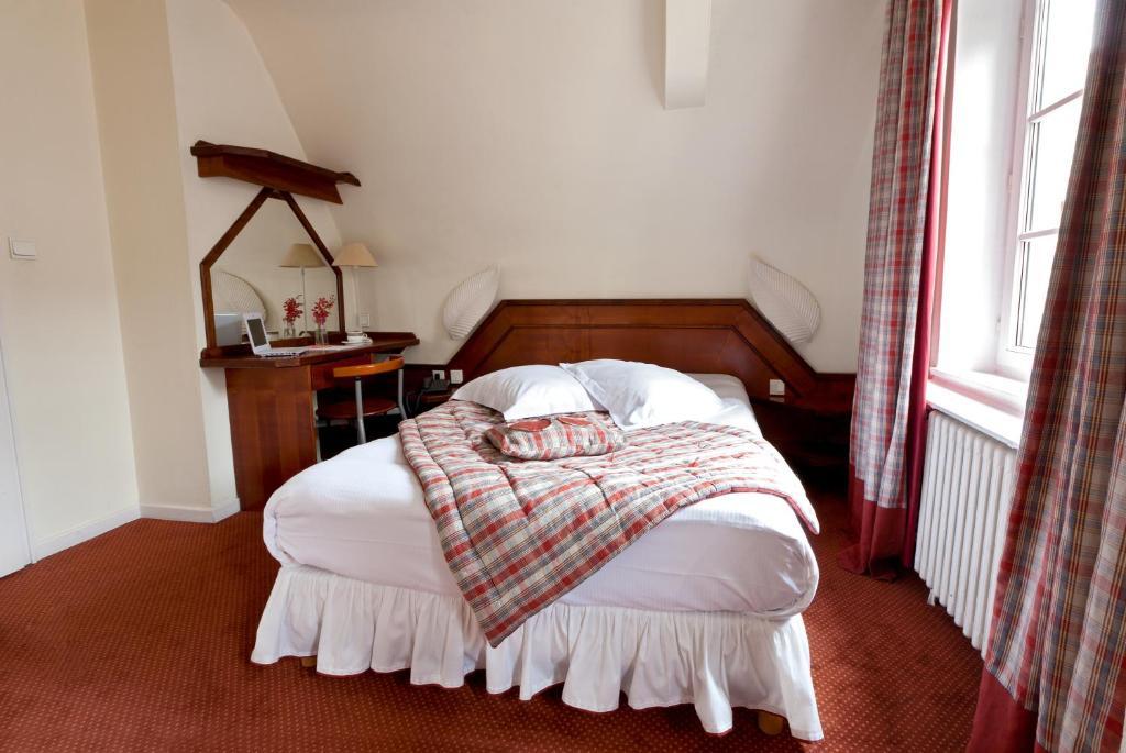 Hotel Suisse 3*