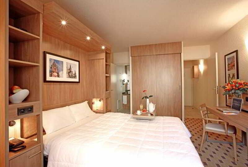 Citadines Kléber Aparthotel 3*
