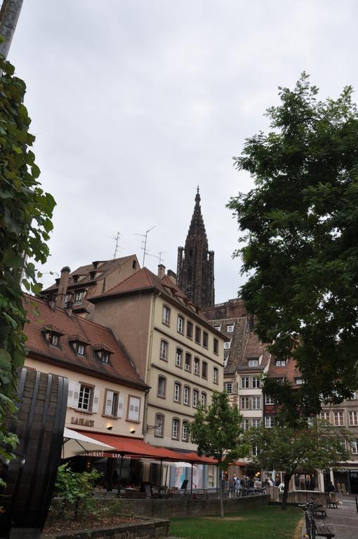 Le 32 * Strasbourg