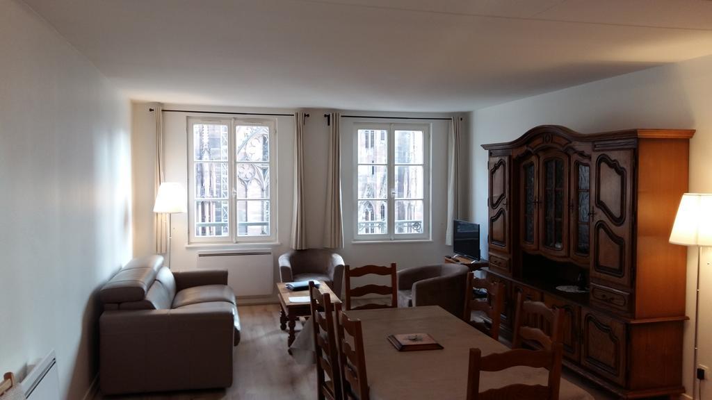 Apartment Place De La Cathedrale
