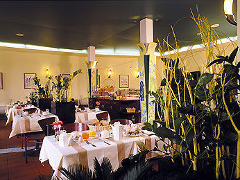 Hotel Mercure Centre Gare 4*
