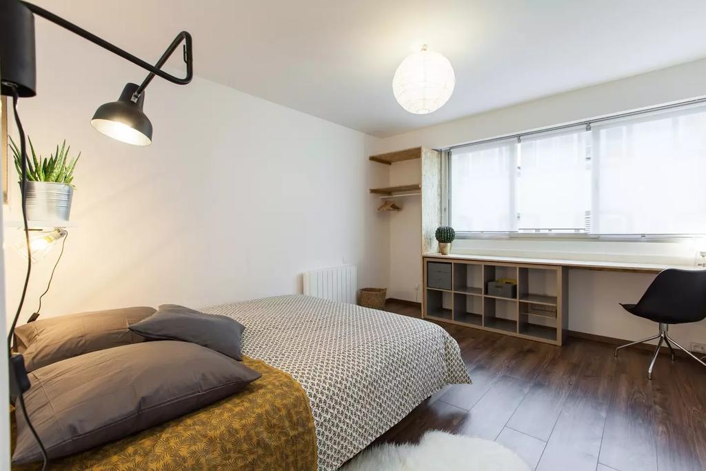 Apartment Must Center