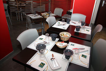 Ruby Suites Quartier Les Halles By Popinns Aparthotel 3*