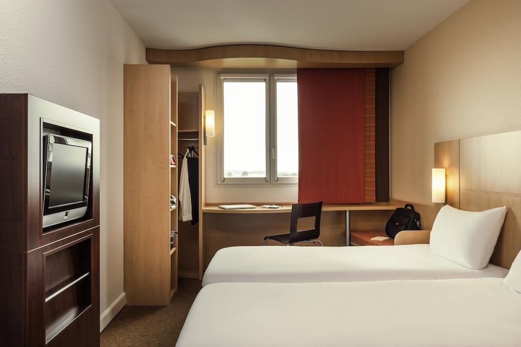 Hotel Ibis Centre Petite France 3*