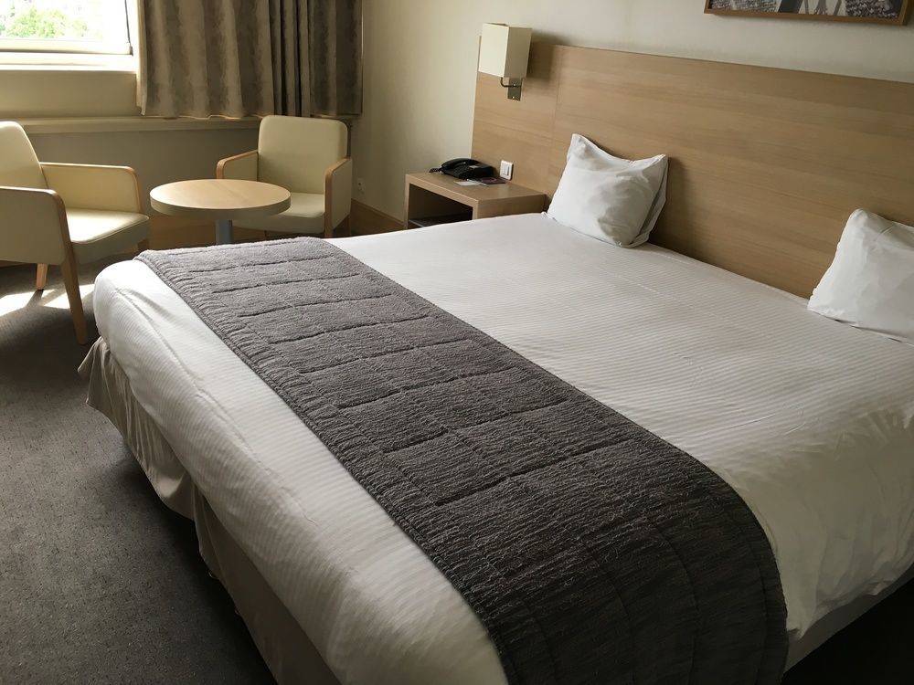 Mercure Place Des Congrès Hotel 4*