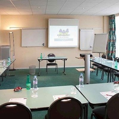 Hotel Mercure Centre Gare 4*