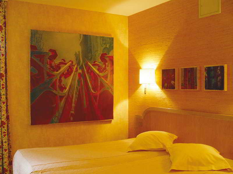 Cathedrale Hotel 4*