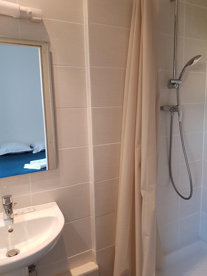 Hotel Budget Weber - Centre Gare *