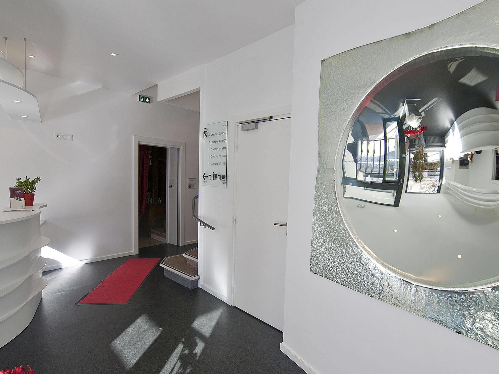 Le Grillon 3* Straatsburg