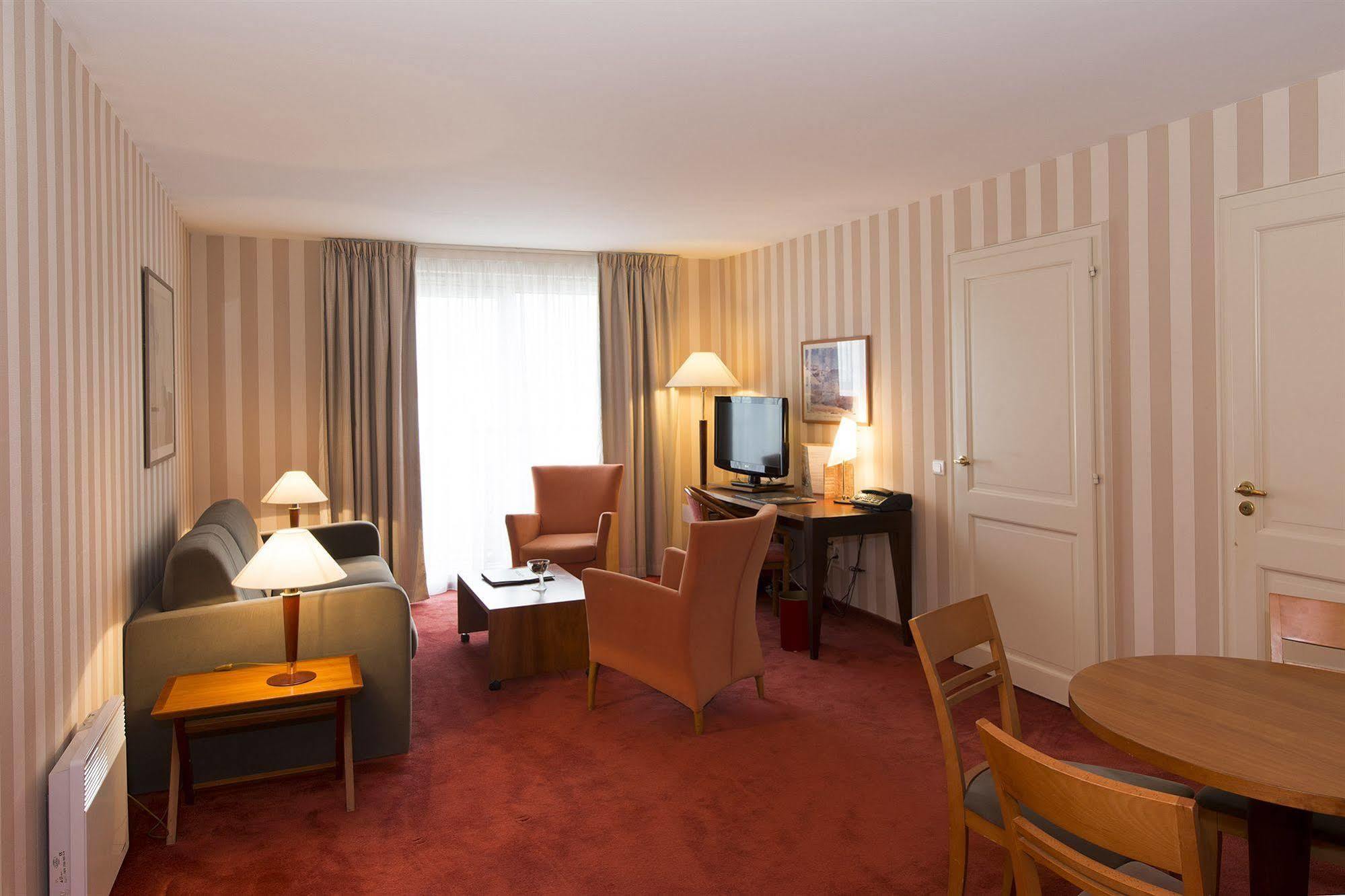 Le Jean-sebastien Bach Aparthotel 4*