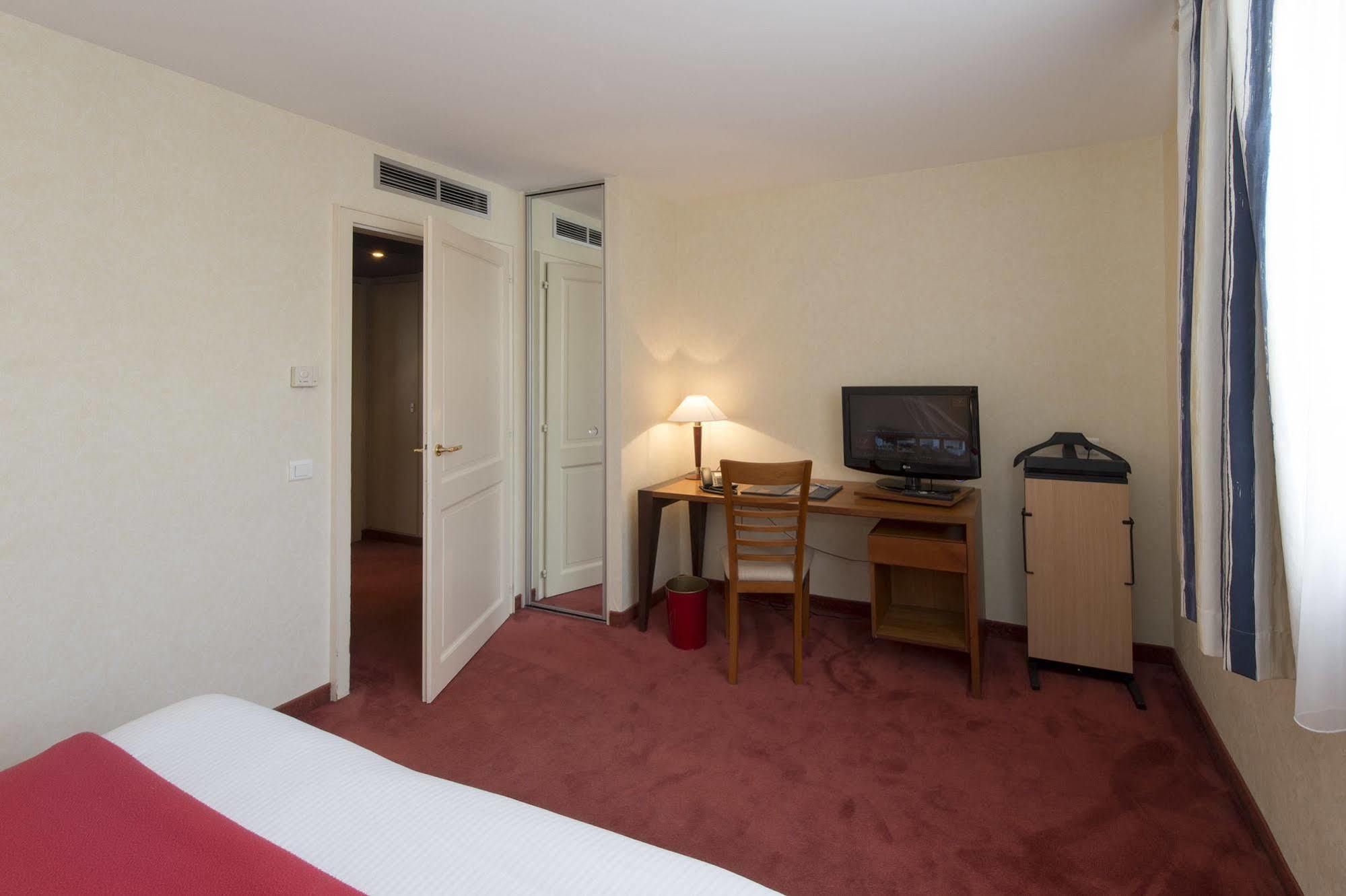Le Jean-sebastien Bach Aparthotel