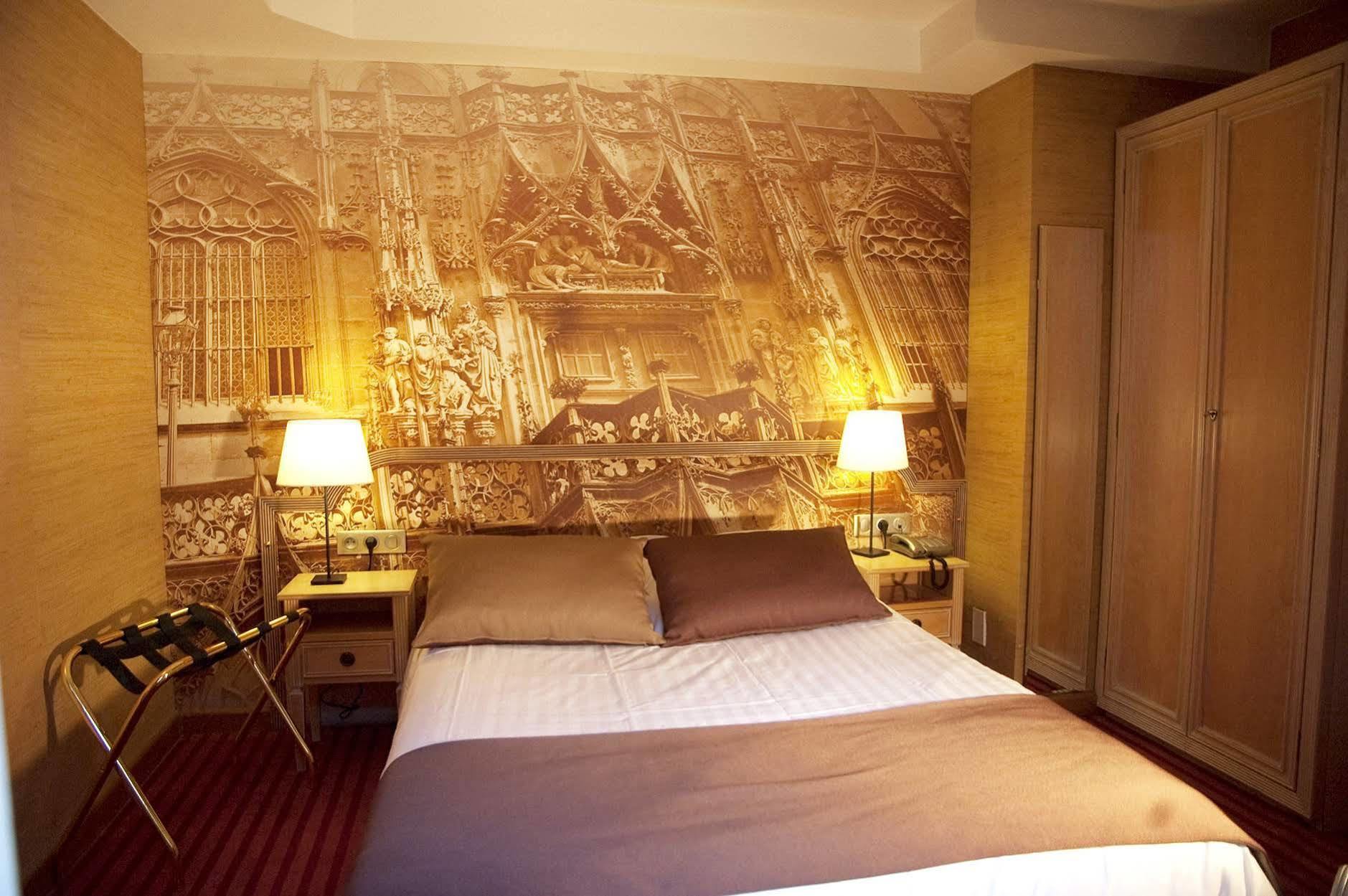 Hannong & Wine Bar Hotel