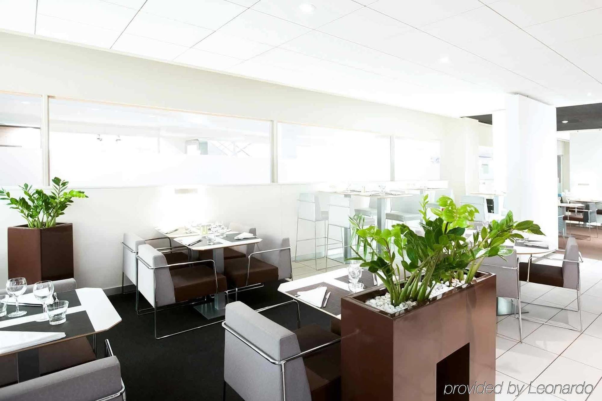 Novotel Centre Halles Hotel 4*