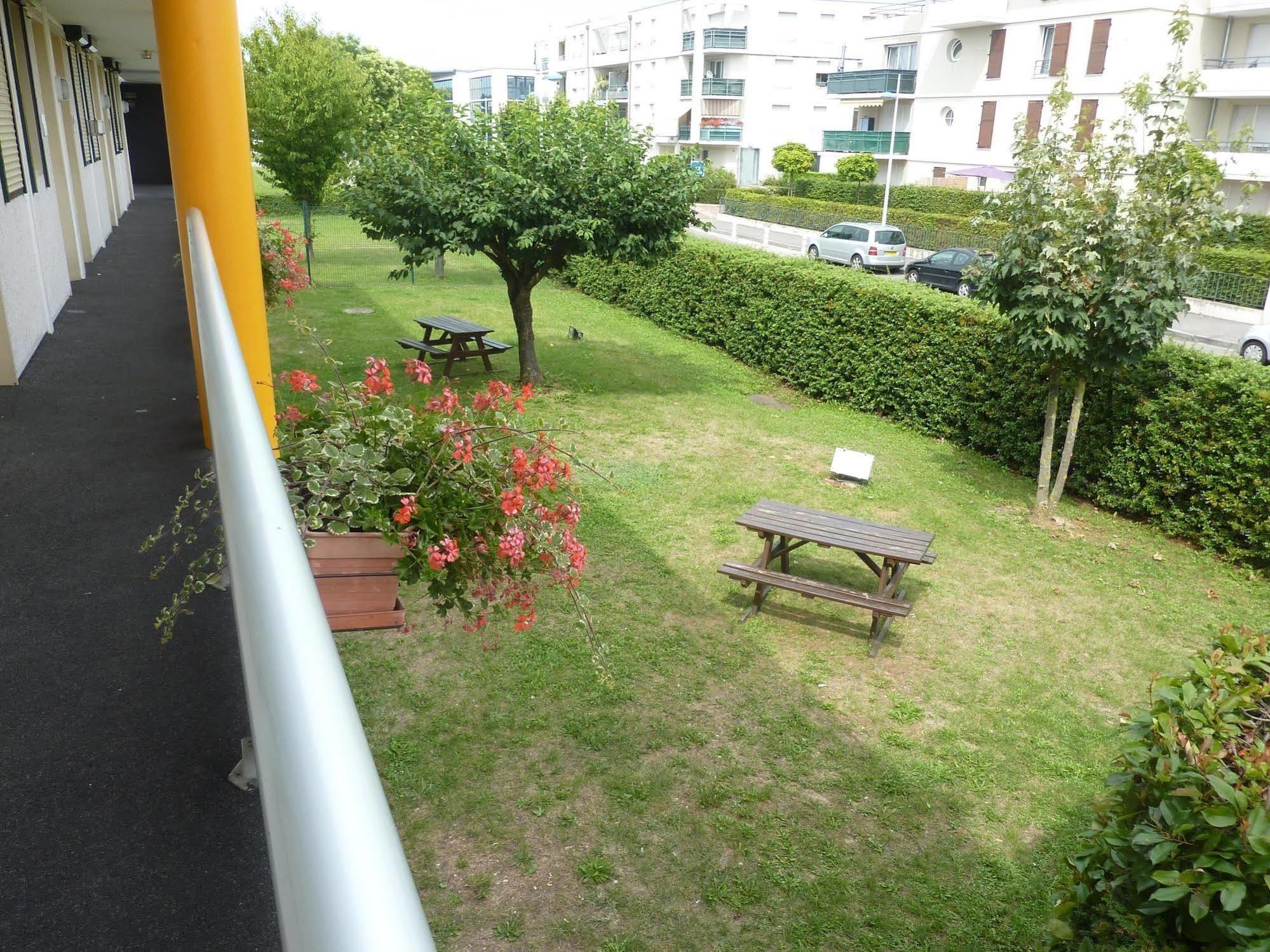 Hotel Premiere Classe Ouest *