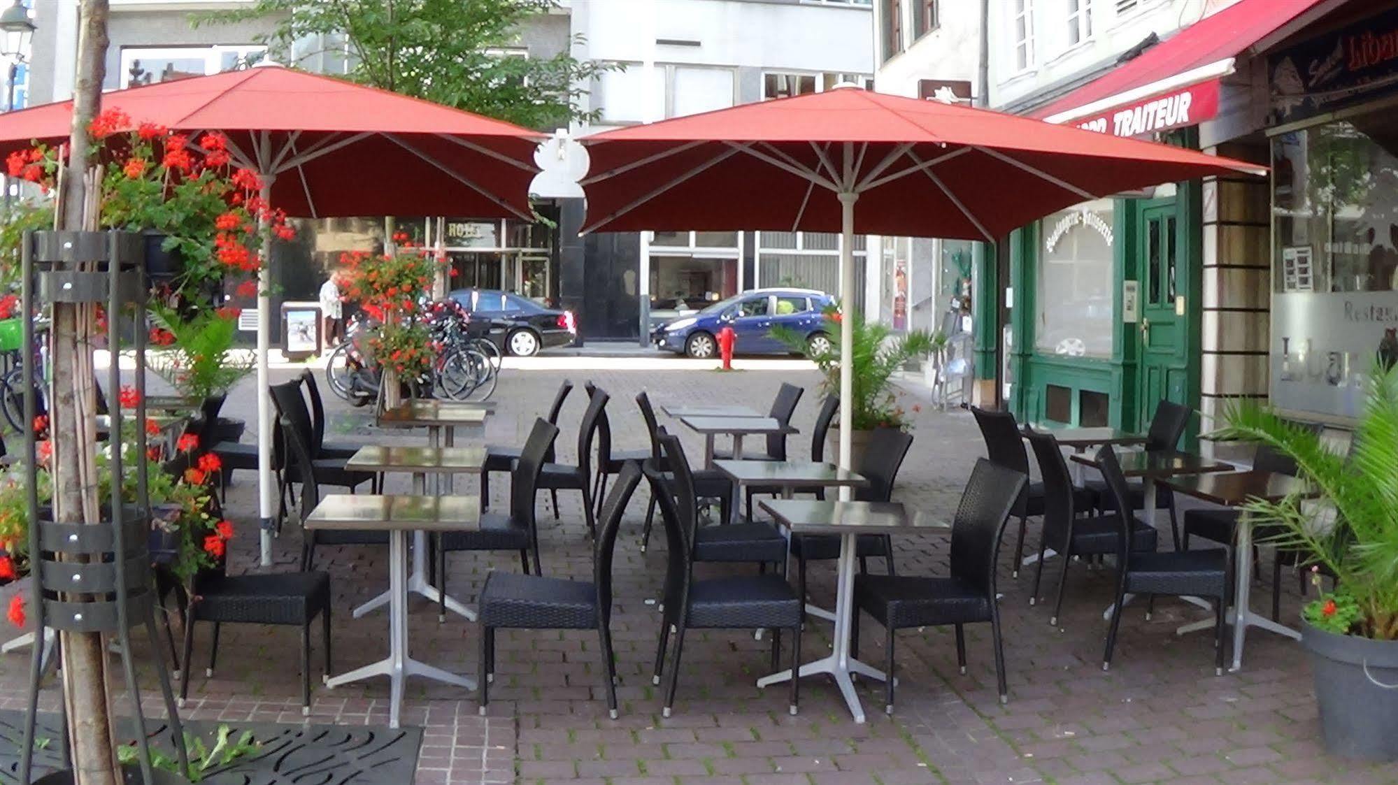 Paola, Pamela, Patricia Et Pascale Straßburg
