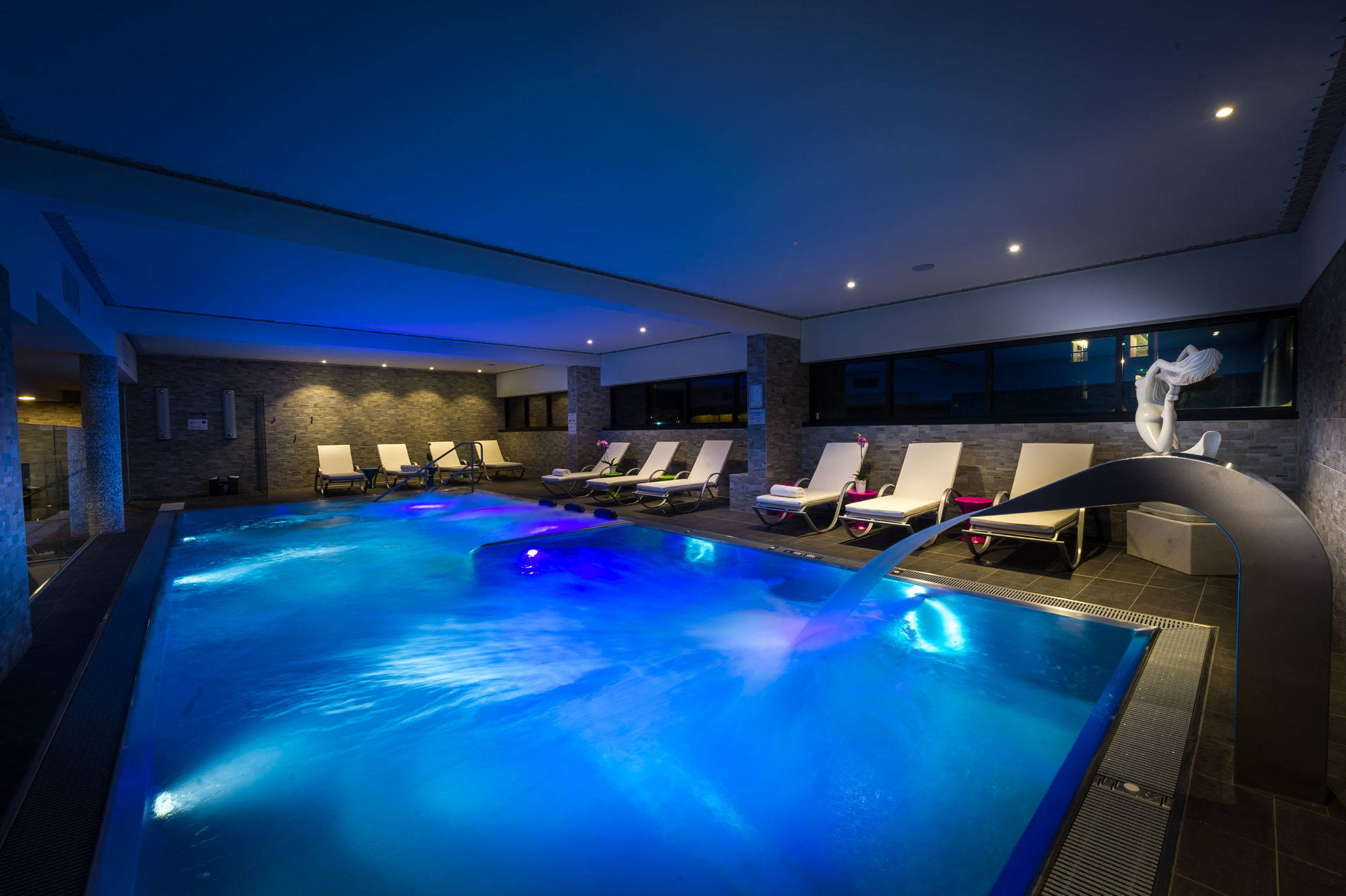 Hotel Athena