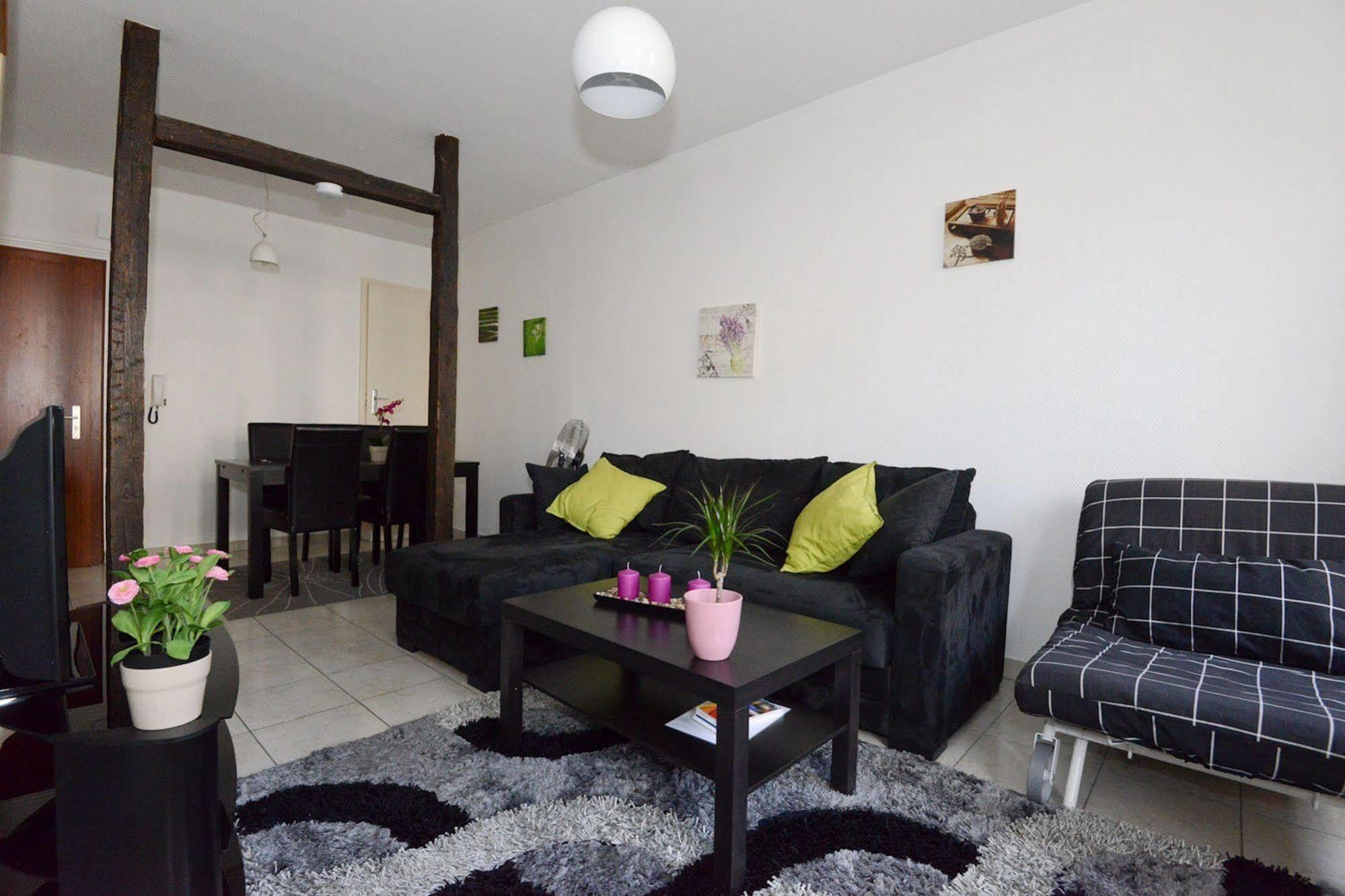 Paola, Pamela, Patricia Et Pascale Apartment