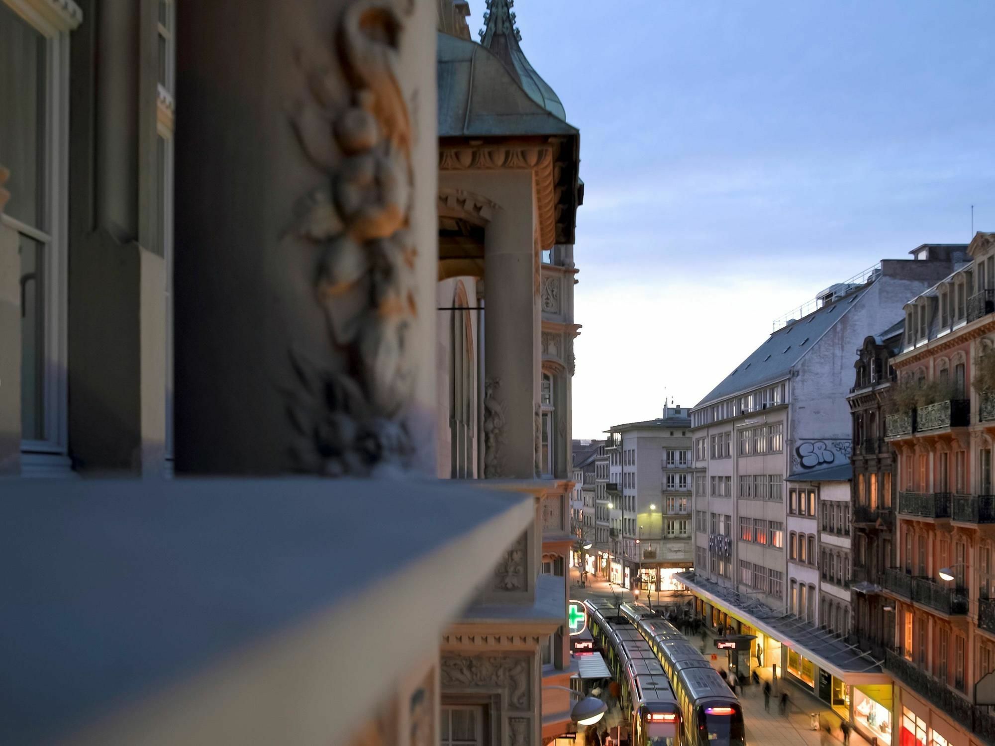 Adagio Place Kleber Aparthotel 4*