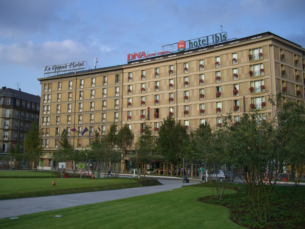 Le Grand Hotel 3*
