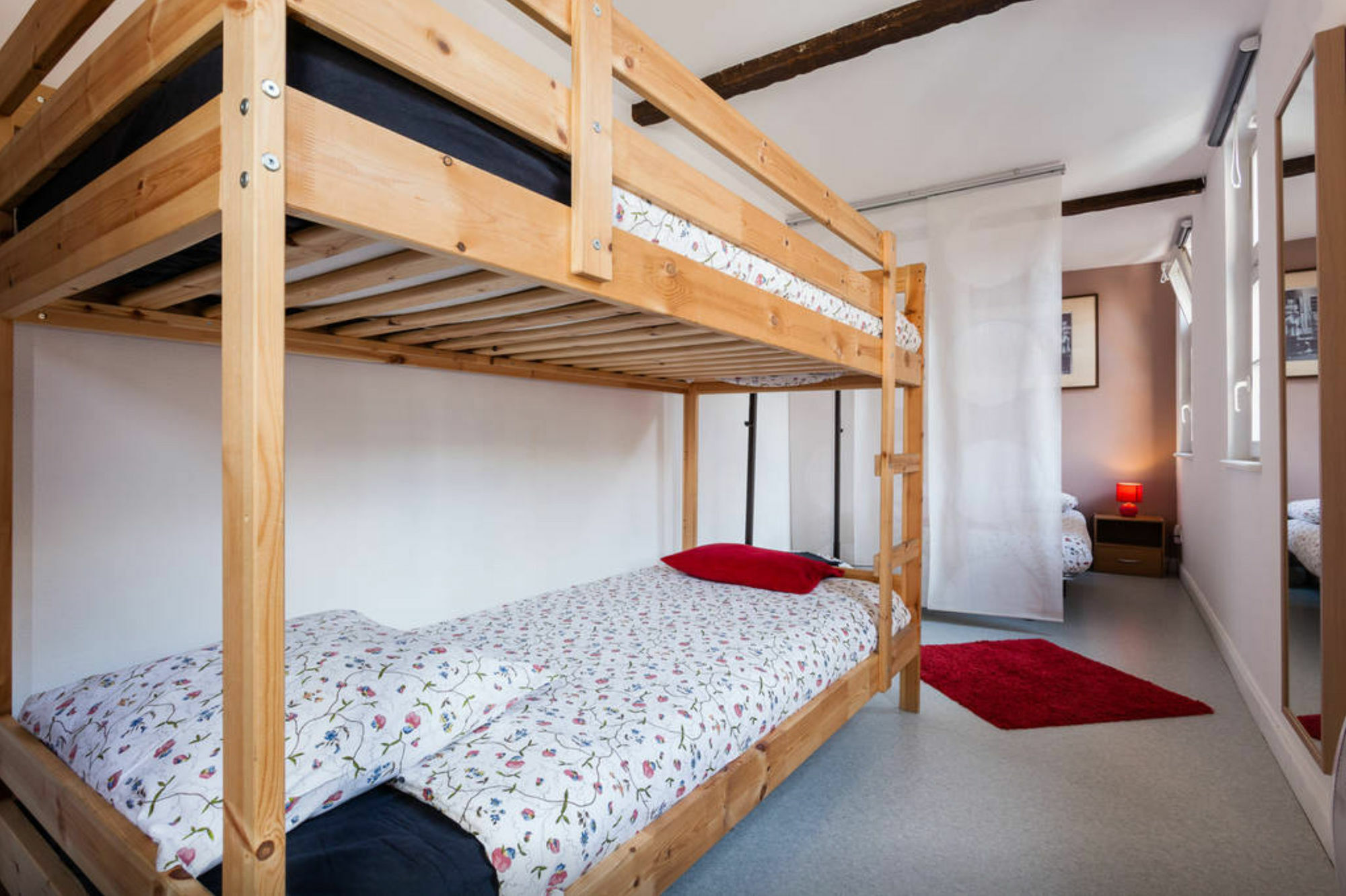 Apartment Grand Rue 2 *