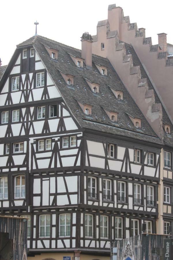 10 Place De La Cathedrale * Straßburg