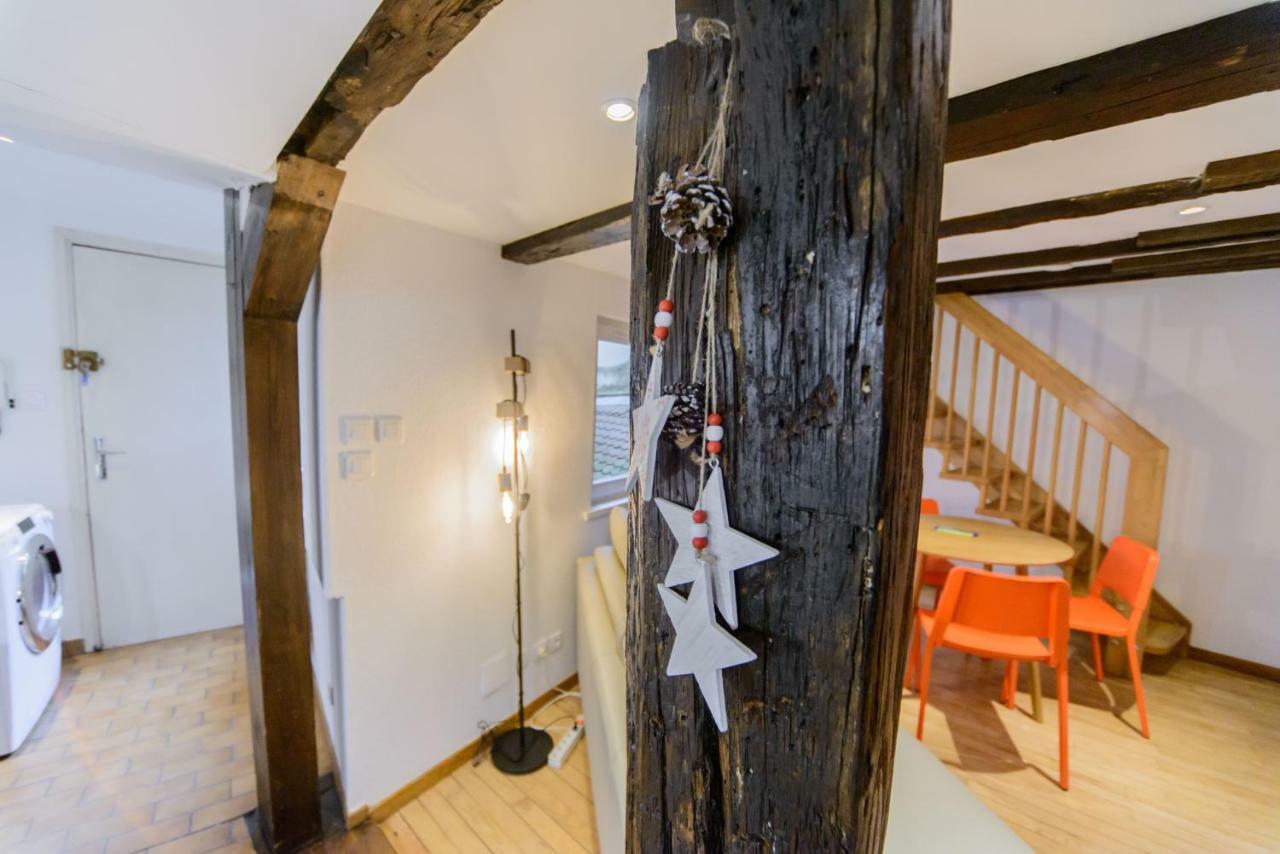 Cosy & Quiet Flat In Historical Lively Center Of Apartment
