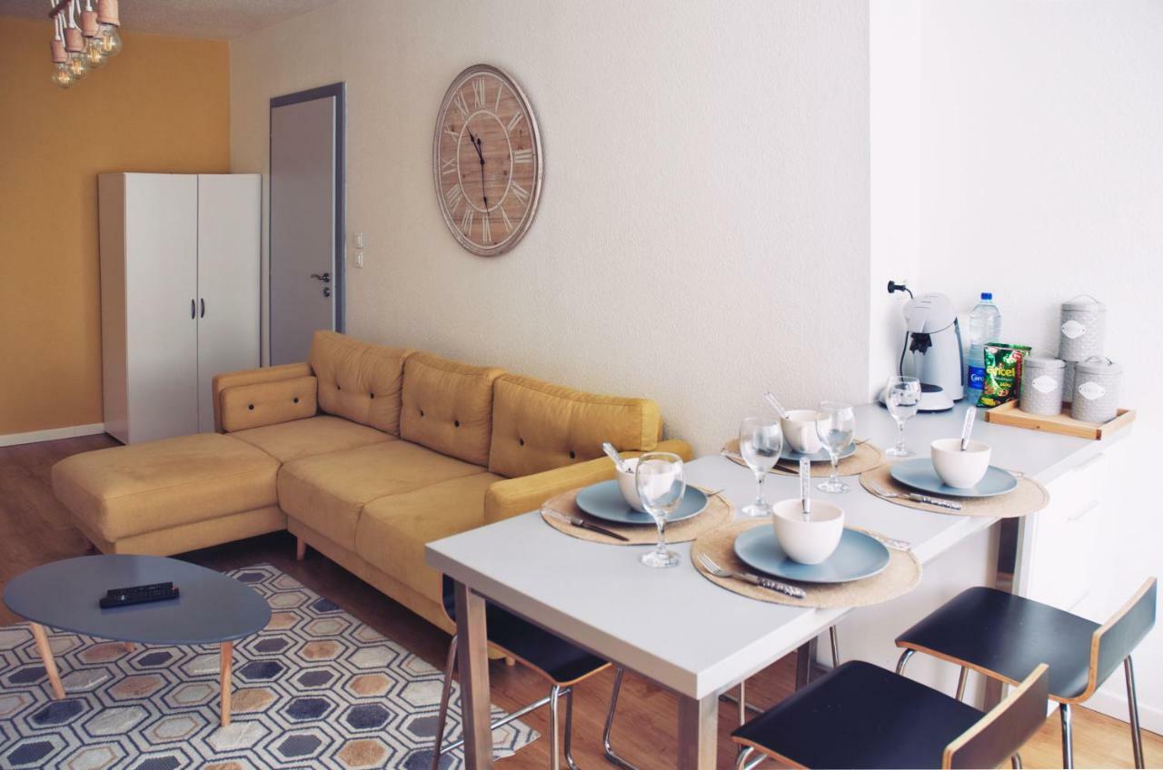 Apartment L'escale 67 : 5 Minutes Centre / Wifi / Parking Prive *
