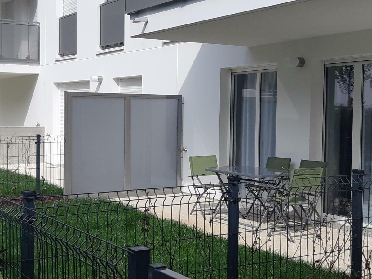 Apartment Le Carre Des Fleurs Straßburg