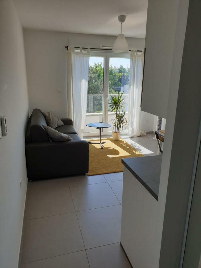 Centre - Superbe F2 - Classe 3 Etoiles Apartment