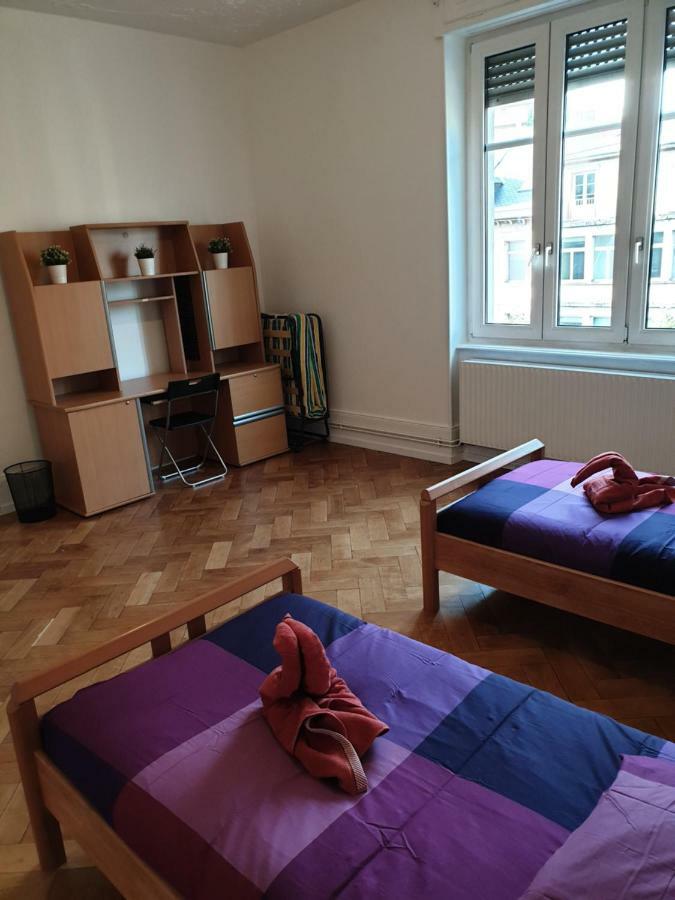 Centre Le 85, Superbe F5, 125m2, 5 Pieces Appartement