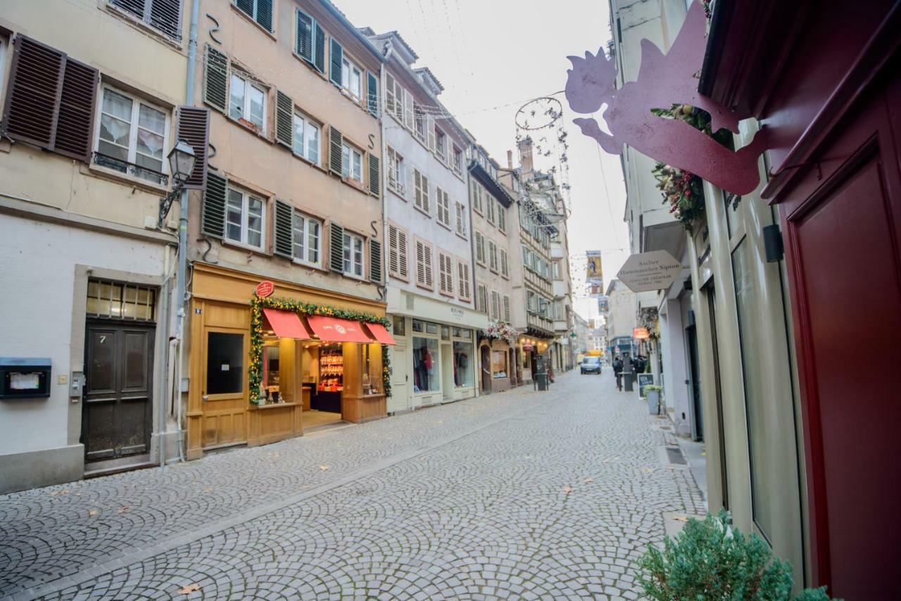 Cosy & Quiet Flat In Historical Lively Center Of *