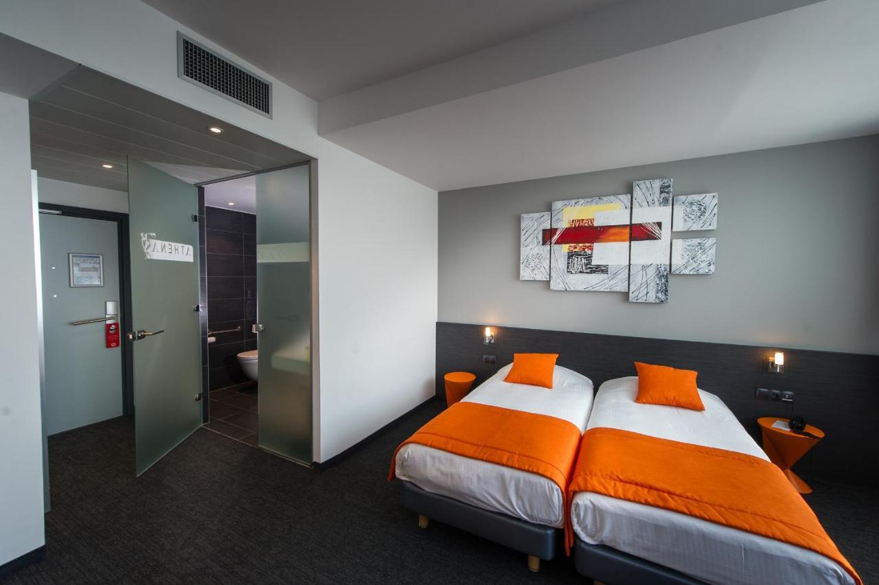 Athena Hotel