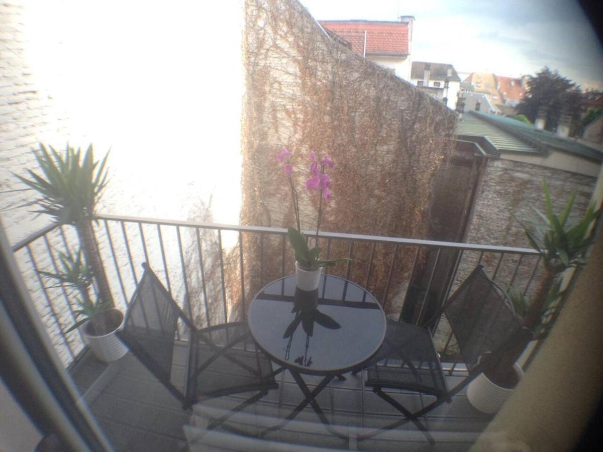 Appartement Flambant Neuf, Calme & Balcon *
