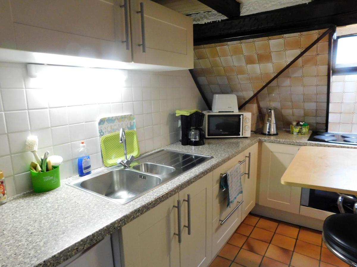 Appartement Typique Et Cosy A Deux Pas De La Cathedrale Apartment Straßburg