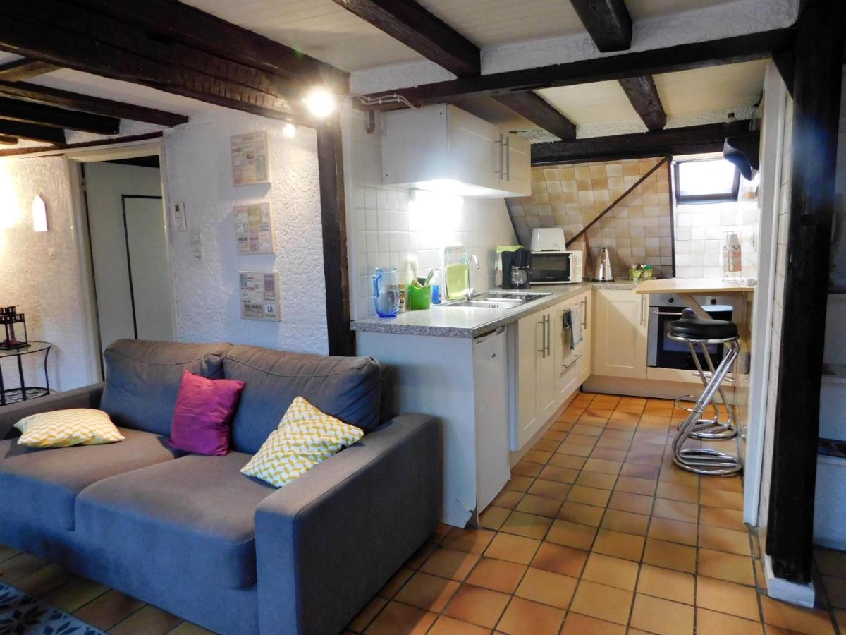 Appartement Typique Et Cosy A Deux Pas De La Cathedrale Apartment *