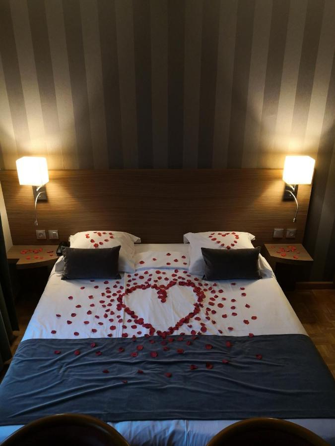 Hotel Logis Restaurant Au Cerf D'or Strasbourg