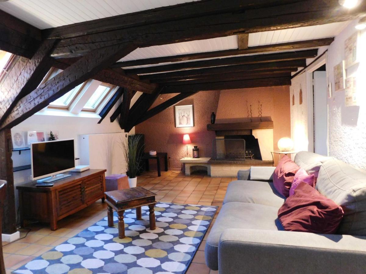 Apartment Appartement Typique Et Cosy A Deux Pas De La Cathedrale