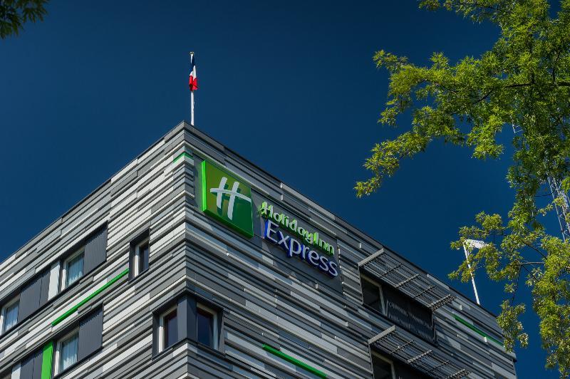 Hotel Express Centre By Ihg