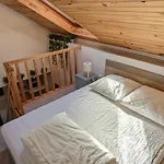 Studio Mezzanine Chez Papou, Ville et Forêt