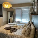 Guest Room \