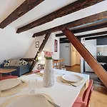 Tonneau - Hypercentre - Cathedrale - Authentique - Duplex