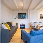 Duplex Spacieux Au Calme